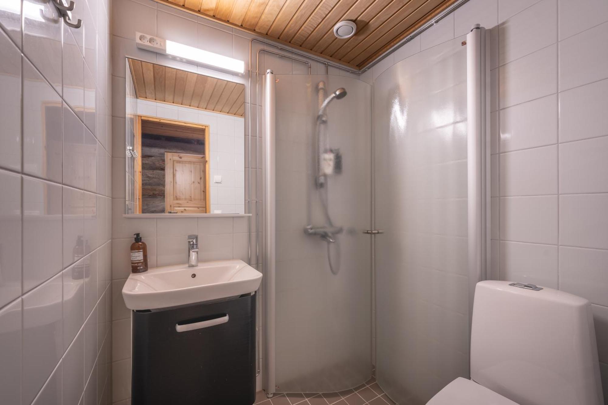 Kuukkeli Log Houses Teerenpesae - Premium Suite A48 ซาริเซลกา ภายนอก รูปภาพ